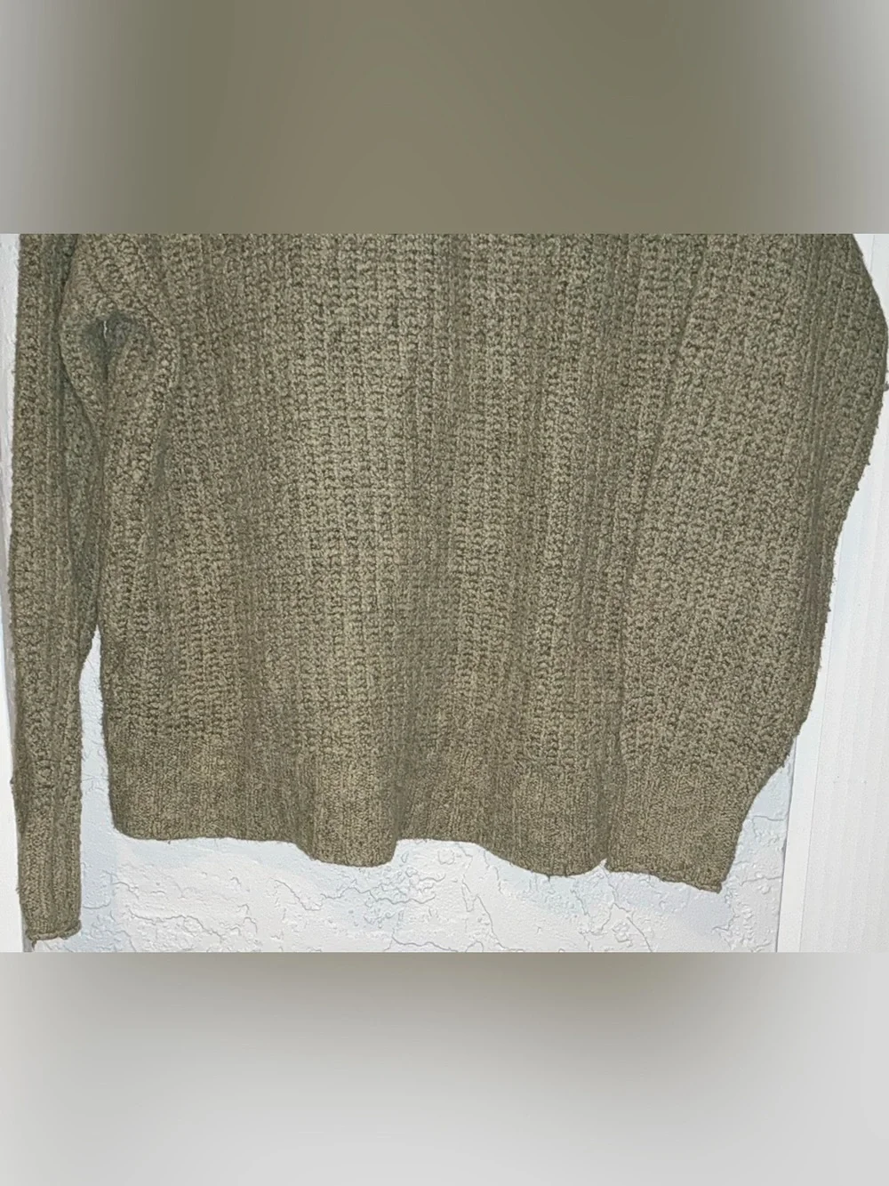 American Eagle Outfitters Olive Green Chunky Turtleneck Sweater